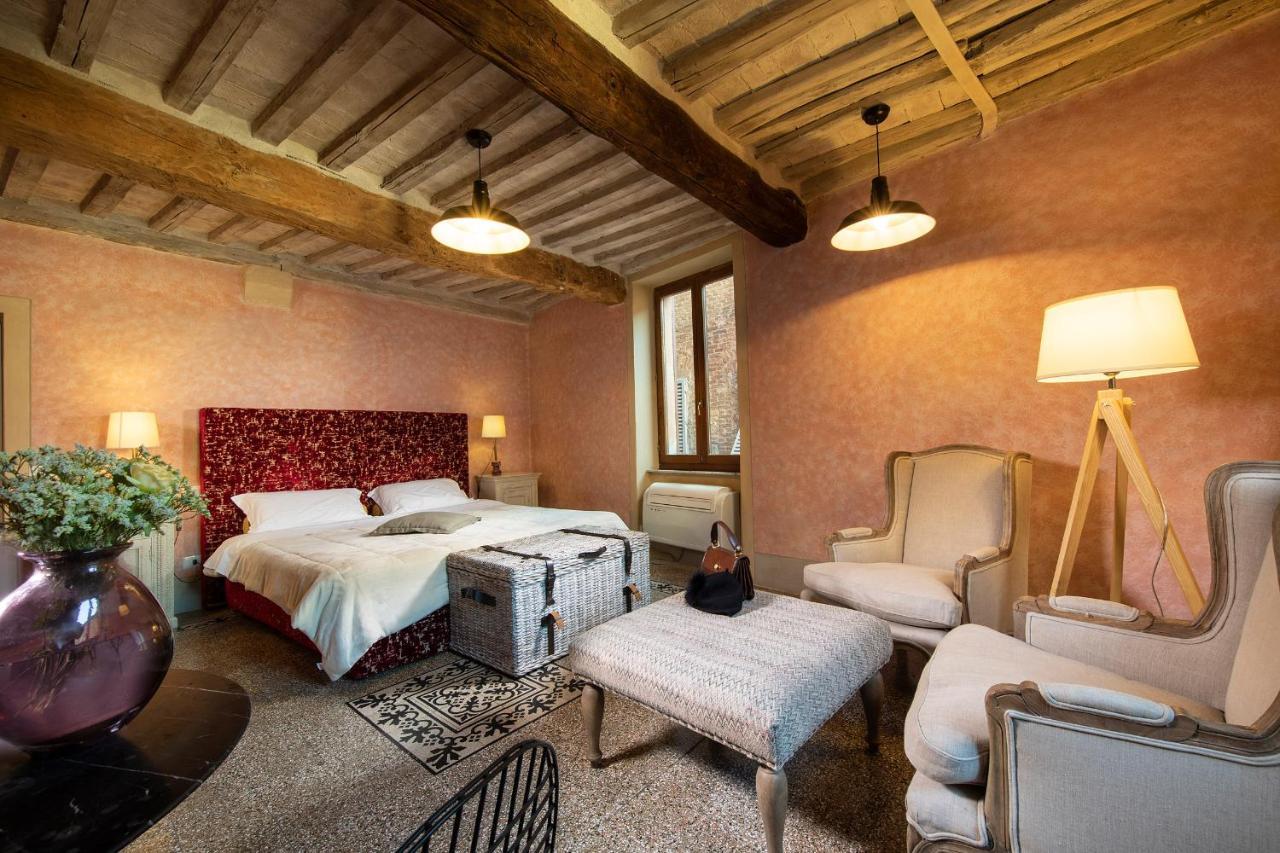 Il Battistero Residenza D'epoca Bed & Breakfast 2*